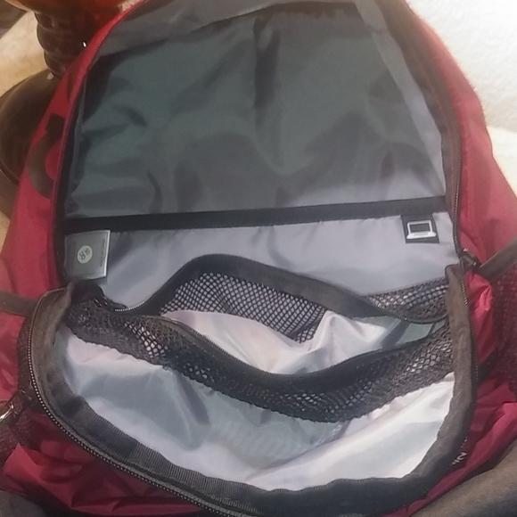 Backpack - Picture 6 of 8